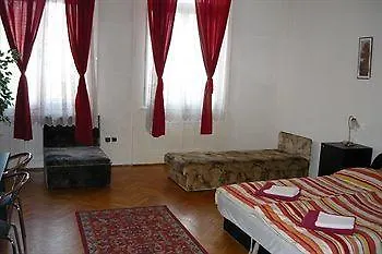 Boomerang Hostel Budapest